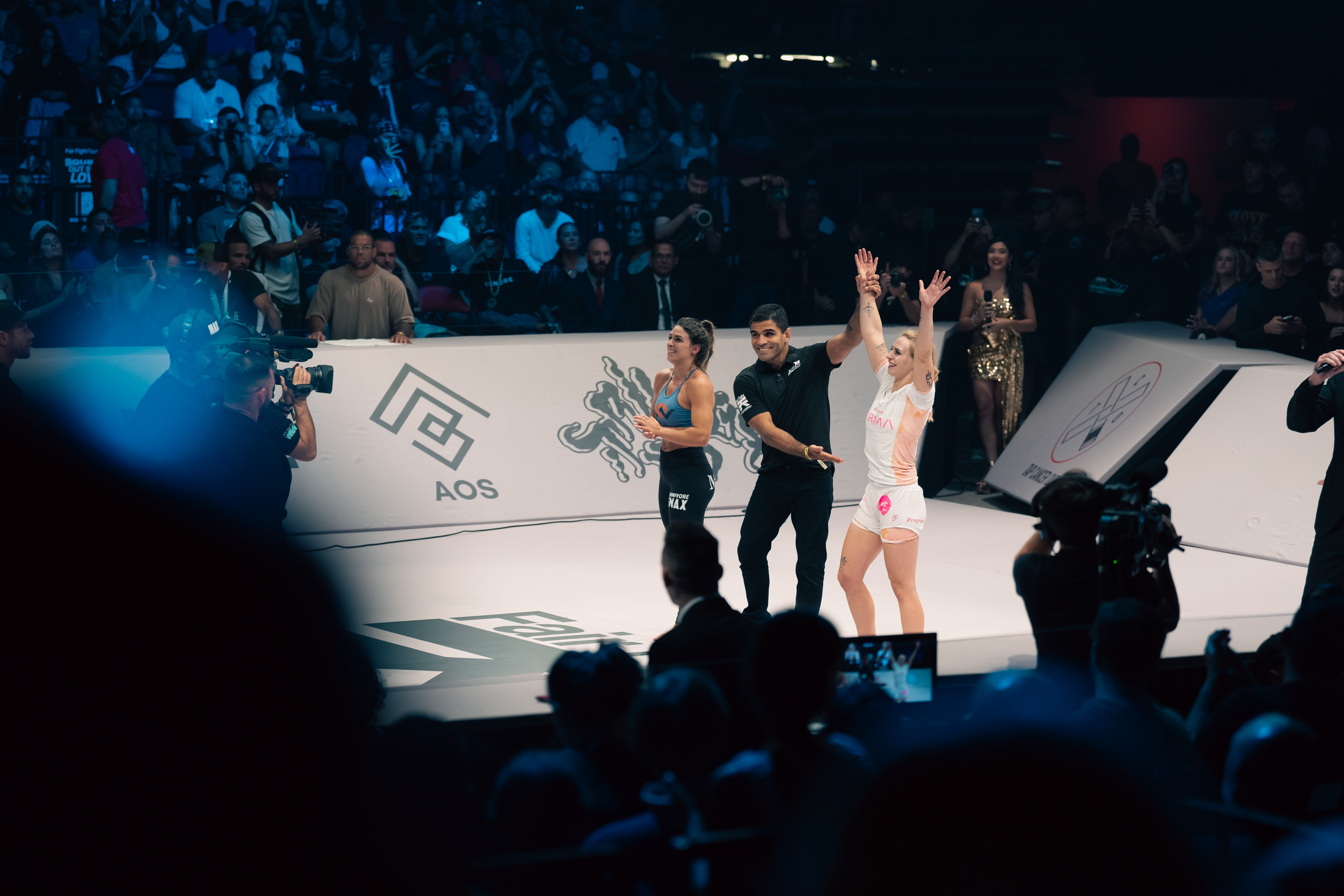 Ffion Davies gets her hand raised at CJI 2024